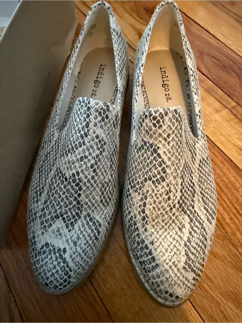 Indigo Snake-Print Slip-On Loafers in Neutral Gray and Cream